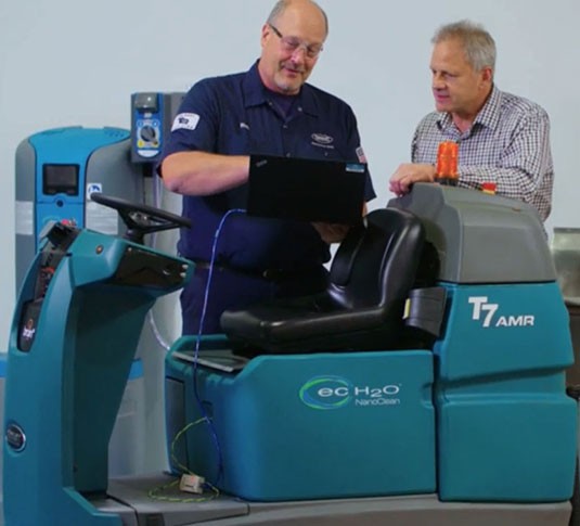 T7AMR Robotic Floor Scrubber alt 3
